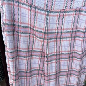 Cropped pants stretch. Machine washable